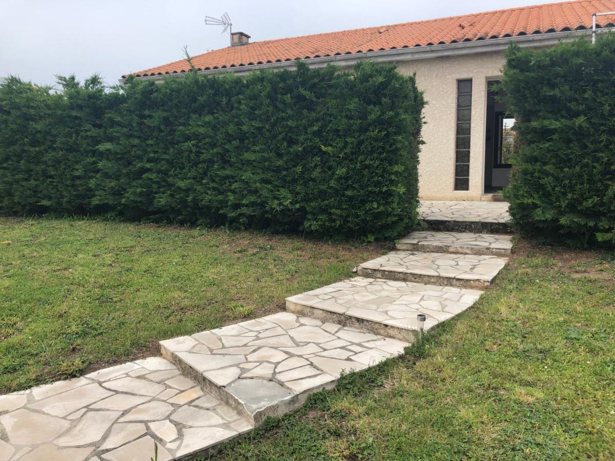 Appartement 110M2 A 2 Km De La Plage De St Georges De Didonne Saint-Georges-de-Didonne Exteriör bild