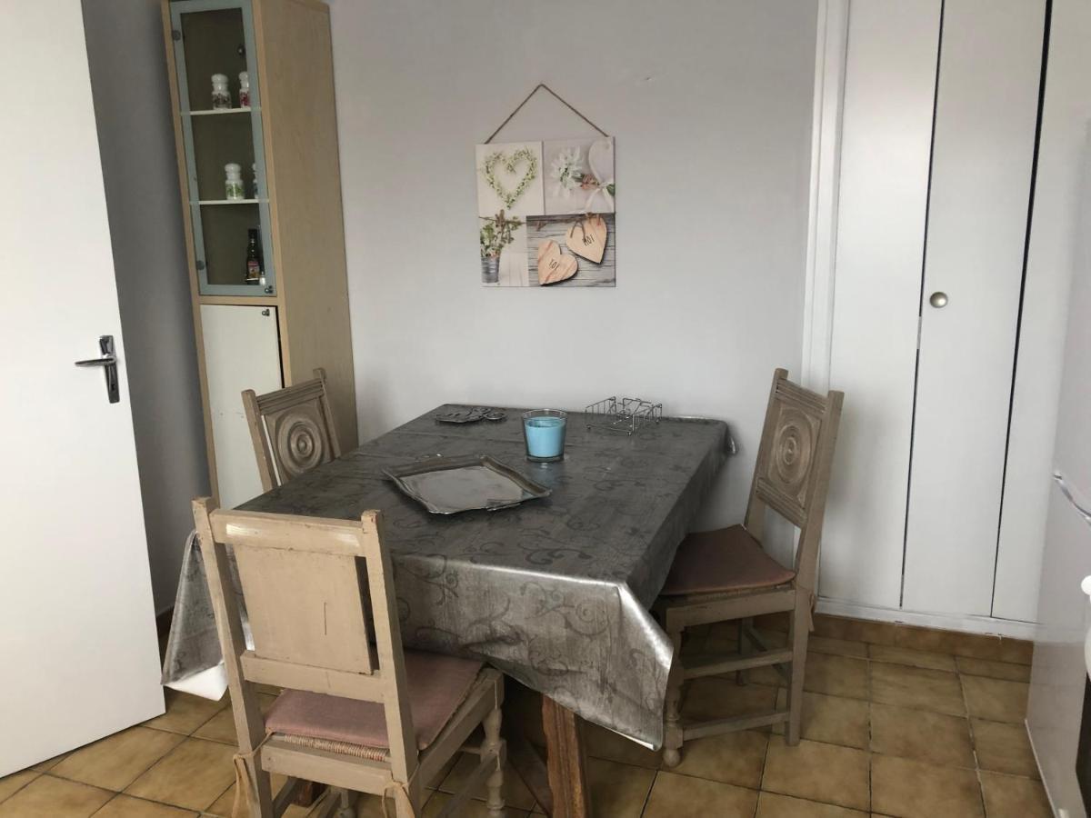 Appartement 110M2 A 2 Km De La Plage De St Georges De Didonne Saint-Georges-de-Didonne Exteriör bild